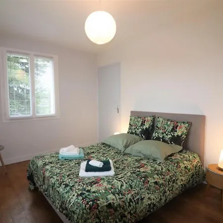 Renove Proche Aurillac, Jardin & Garage - Fr-1-742-148 Ferienhaus *