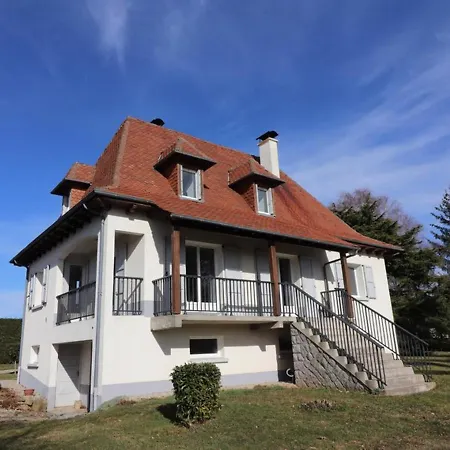 Renove Proche Aurillac, Jardin & Garage - Fr-1-742-148