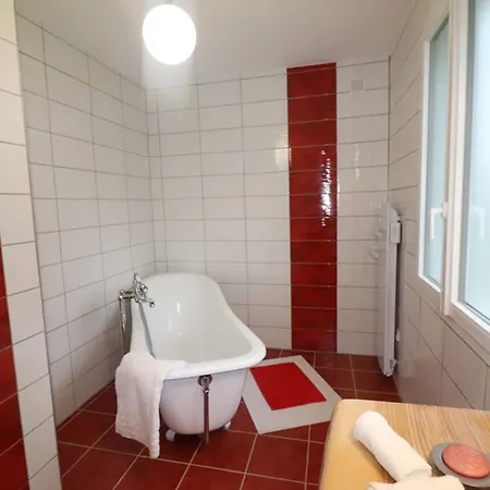 Renove Proche Aurillac, Jardin & Garage - Fr-1-742-148 Ferienhaus